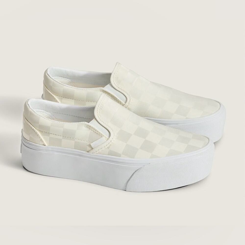 NEW VANS CHECKERED STACKFORM PLATFORM SLIP ON SHINY SATIN IVORY CHECKERED SZ 7
